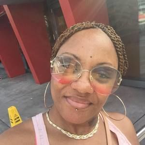 Meet your Posher, Jackie